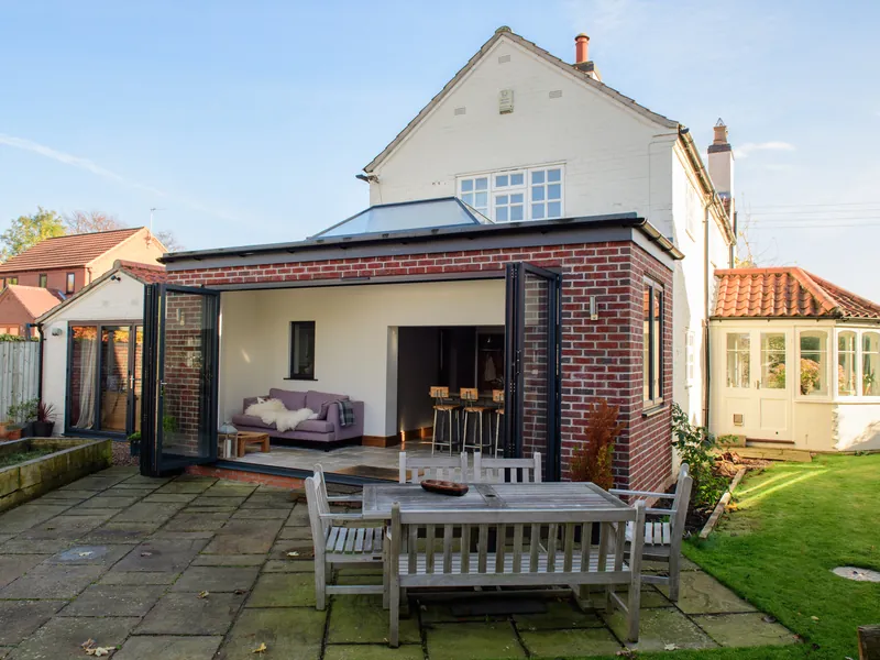 Bifold Winchmore Hill