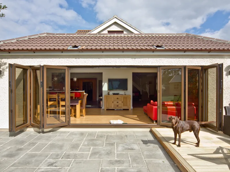 Bifold Winchmore Hill