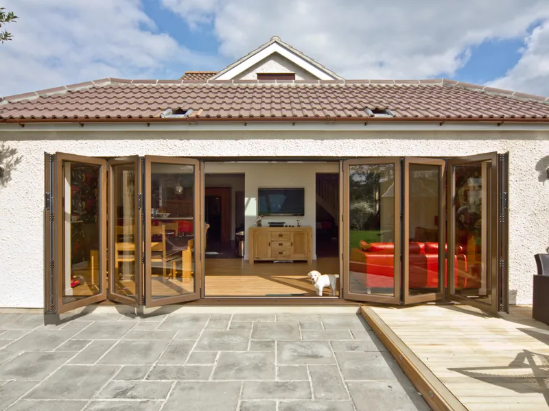 Bifold Winchmore Hill